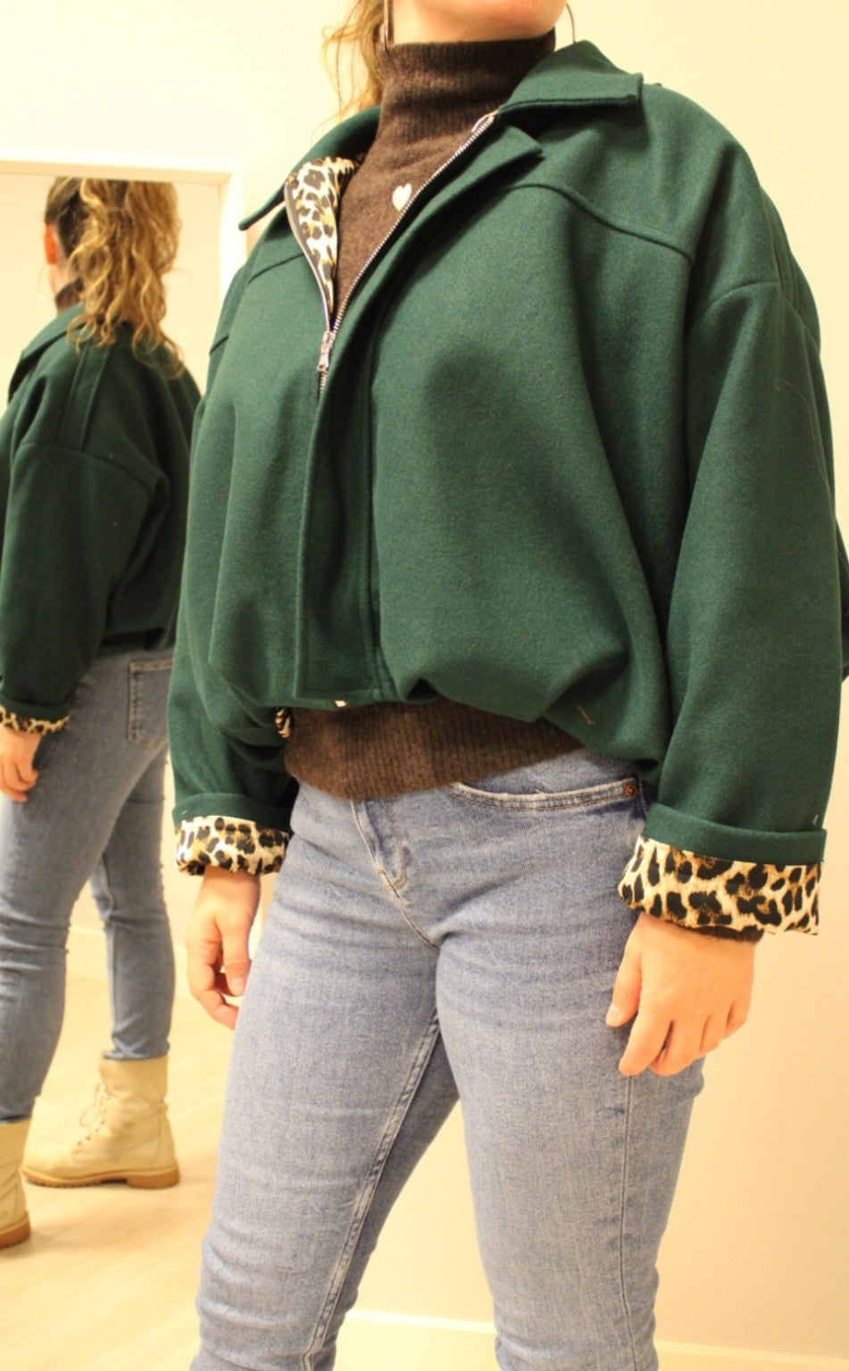 💚 Groen Jacket met Panterdetail