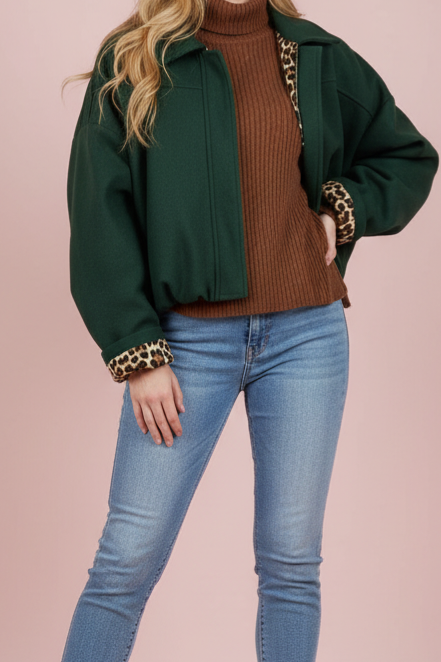 💚 Groen Jacket met Panterdetail